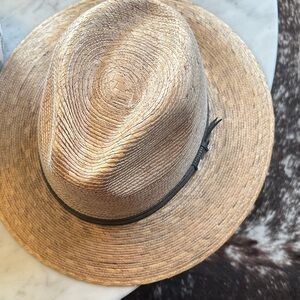 Elegant Brown Straw Fedora Hat